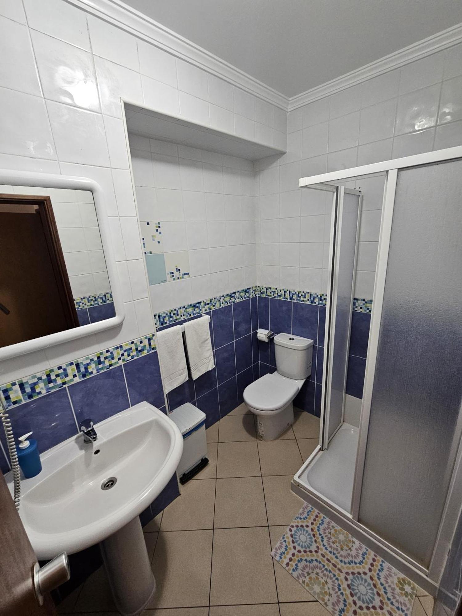 פארו Hotel Adelaide מראה חיצוני תמונה
