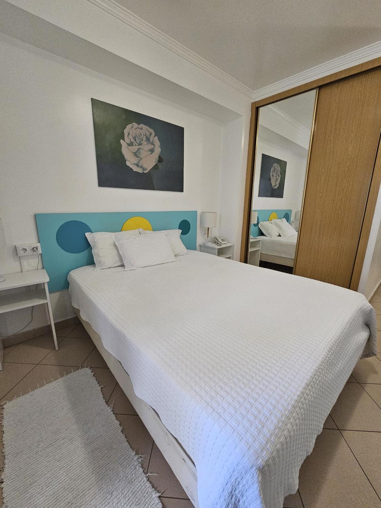 פארו Hotel Adelaide מראה חיצוני תמונה