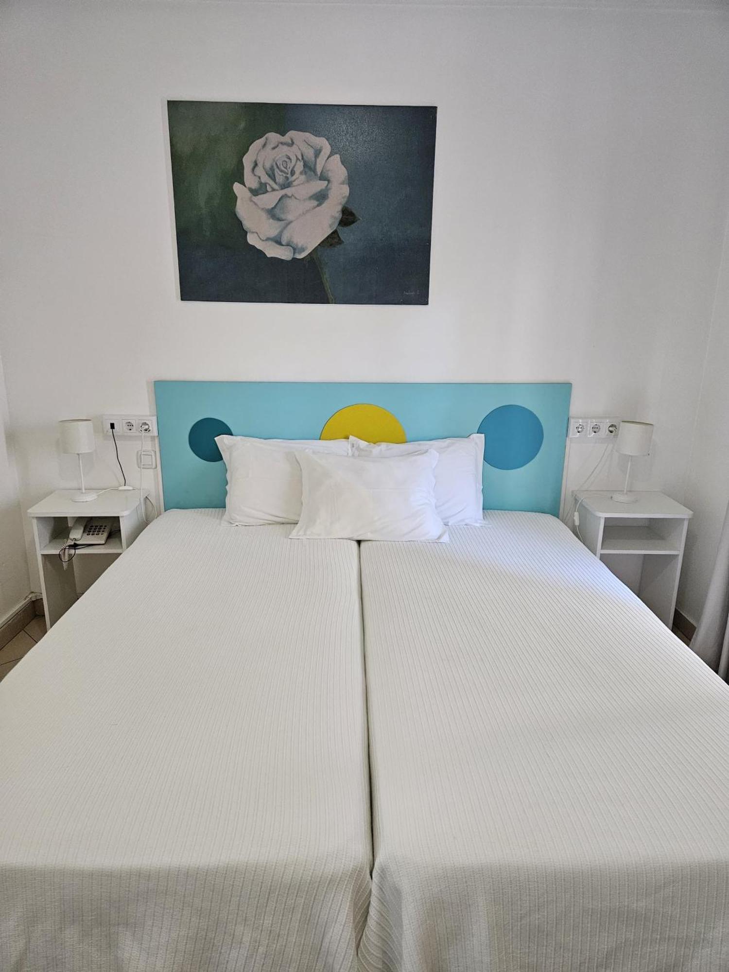 פארו Hotel Adelaide מראה חיצוני תמונה